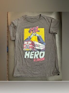 Transformers Hero in Disguise T-Shirt - Kids Boys Large Optimus Prime Robots